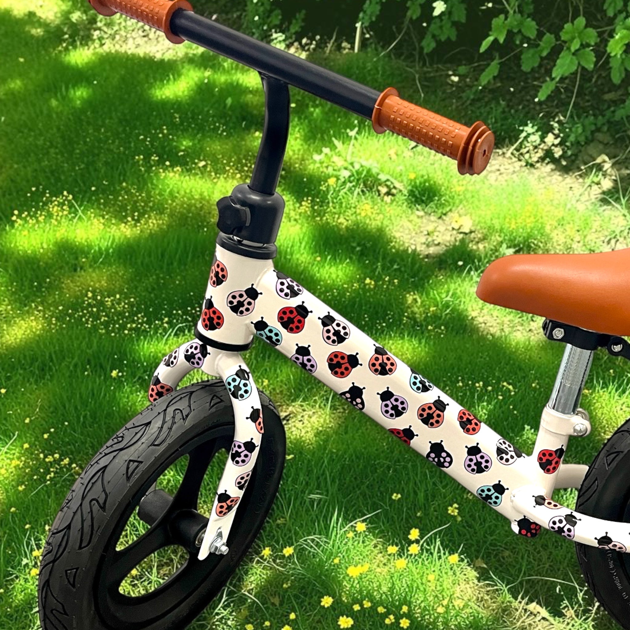 Fahrradaufkleber Marienkäfer - wasserfeste Fahrradsticker für Kinder Fahrräder und Helm