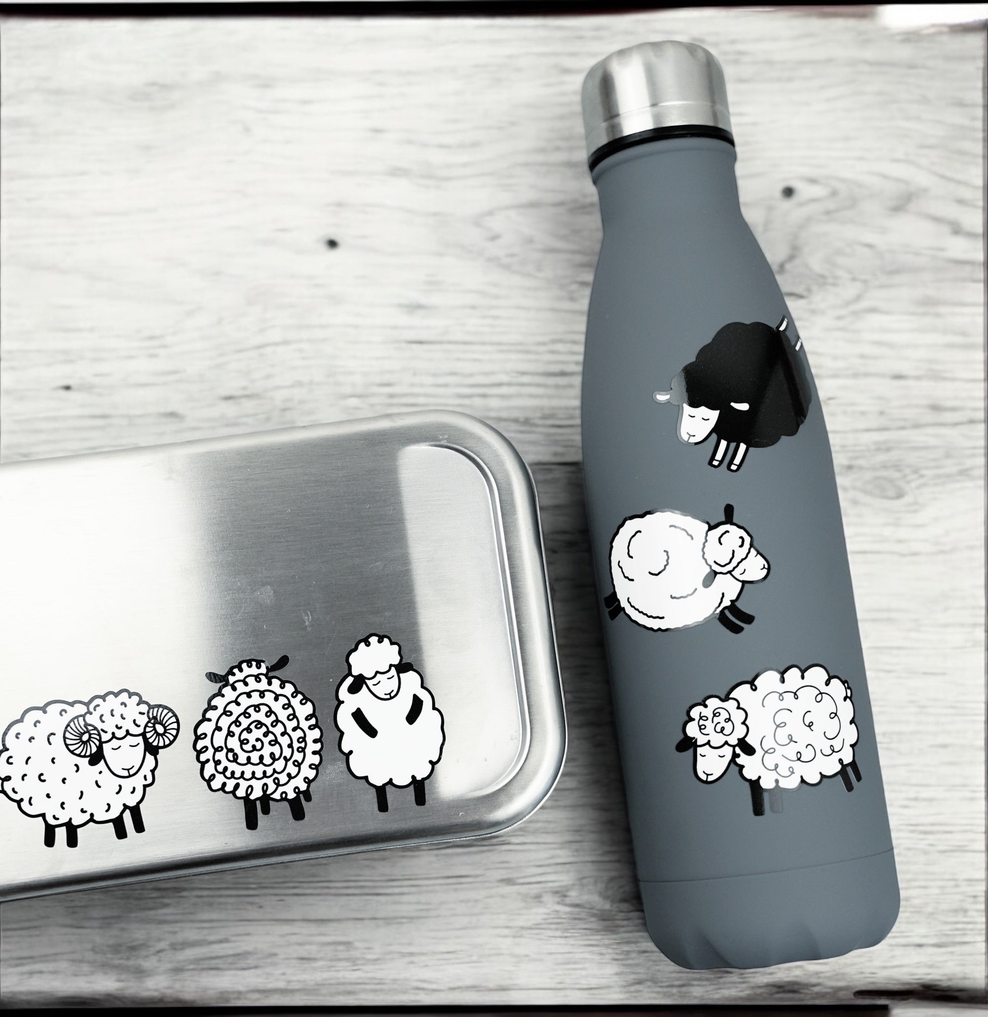 schwarzes Schaf Aufkleber wasserfest Schafe - Sticker